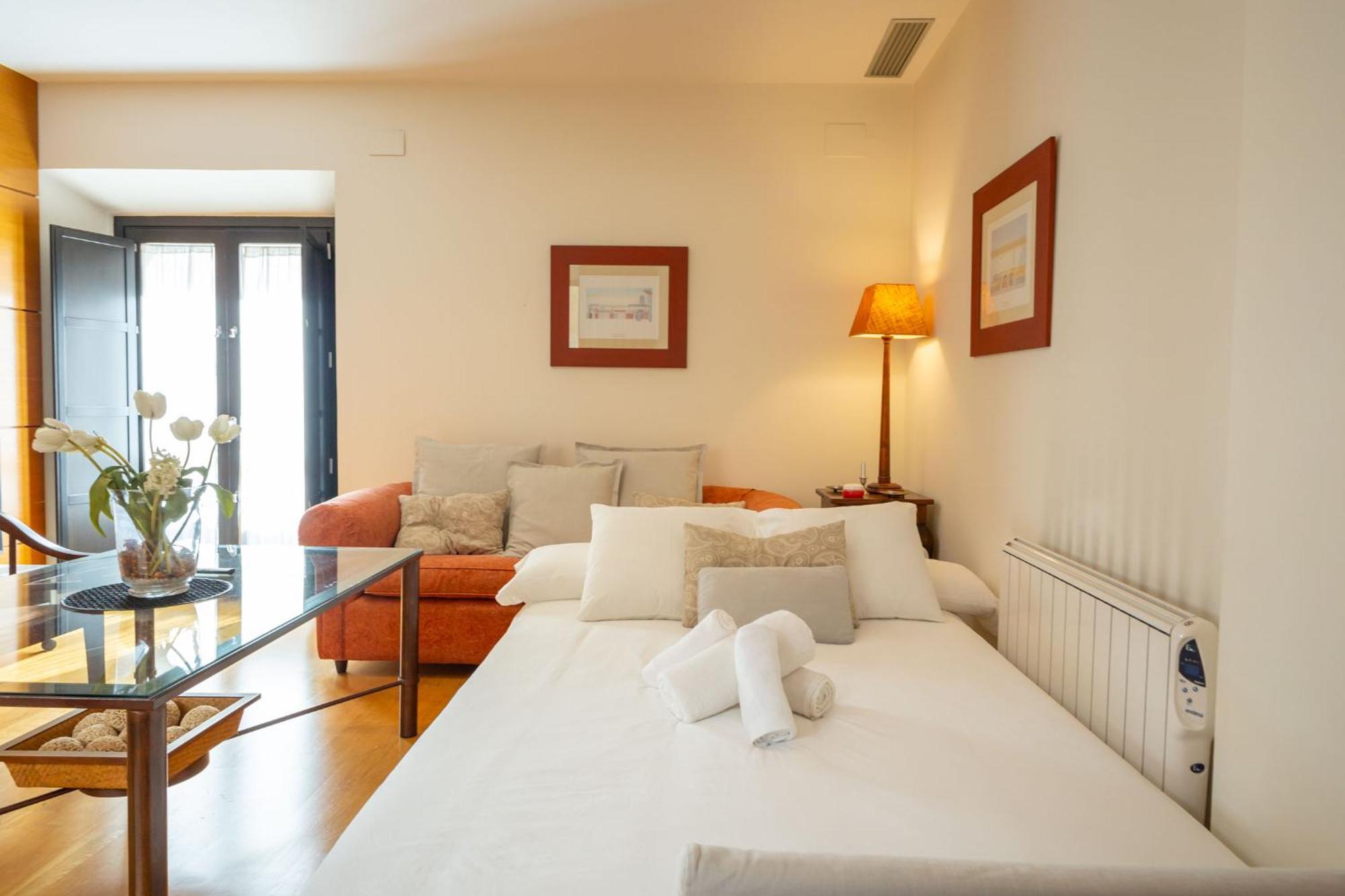 La Maestranza Charming One Or Two Bedrooms Apartments By Ocityzen Sevilla Kültér fotó