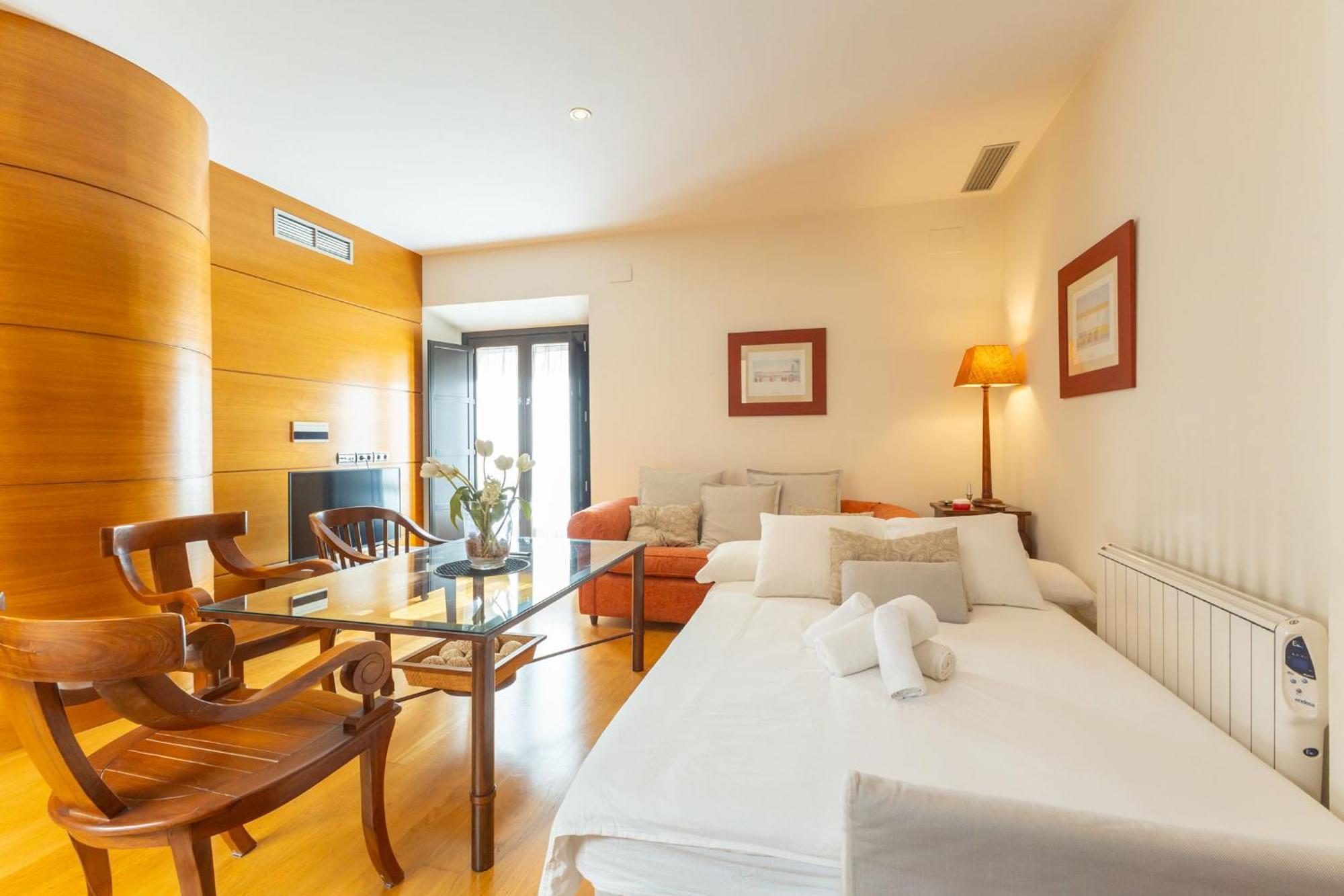 La Maestranza Charming One Or Two Bedrooms Apartments By Ocityzen Sevilla Kültér fotó