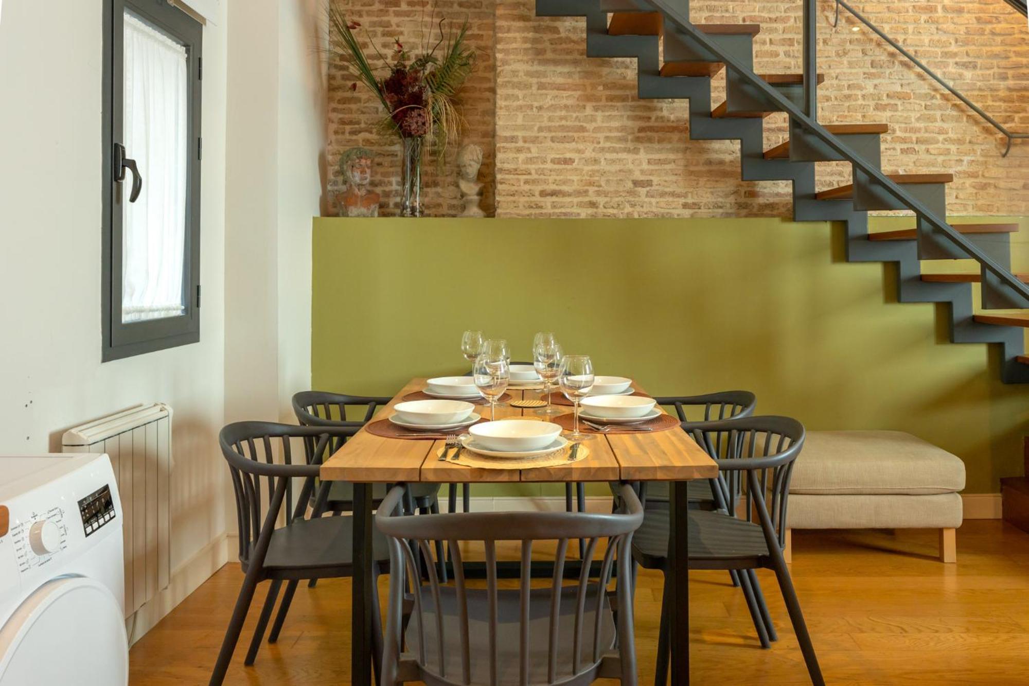 La Maestranza Charming One Or Two Bedrooms Apartments By Ocityzen Sevilla Kültér fotó