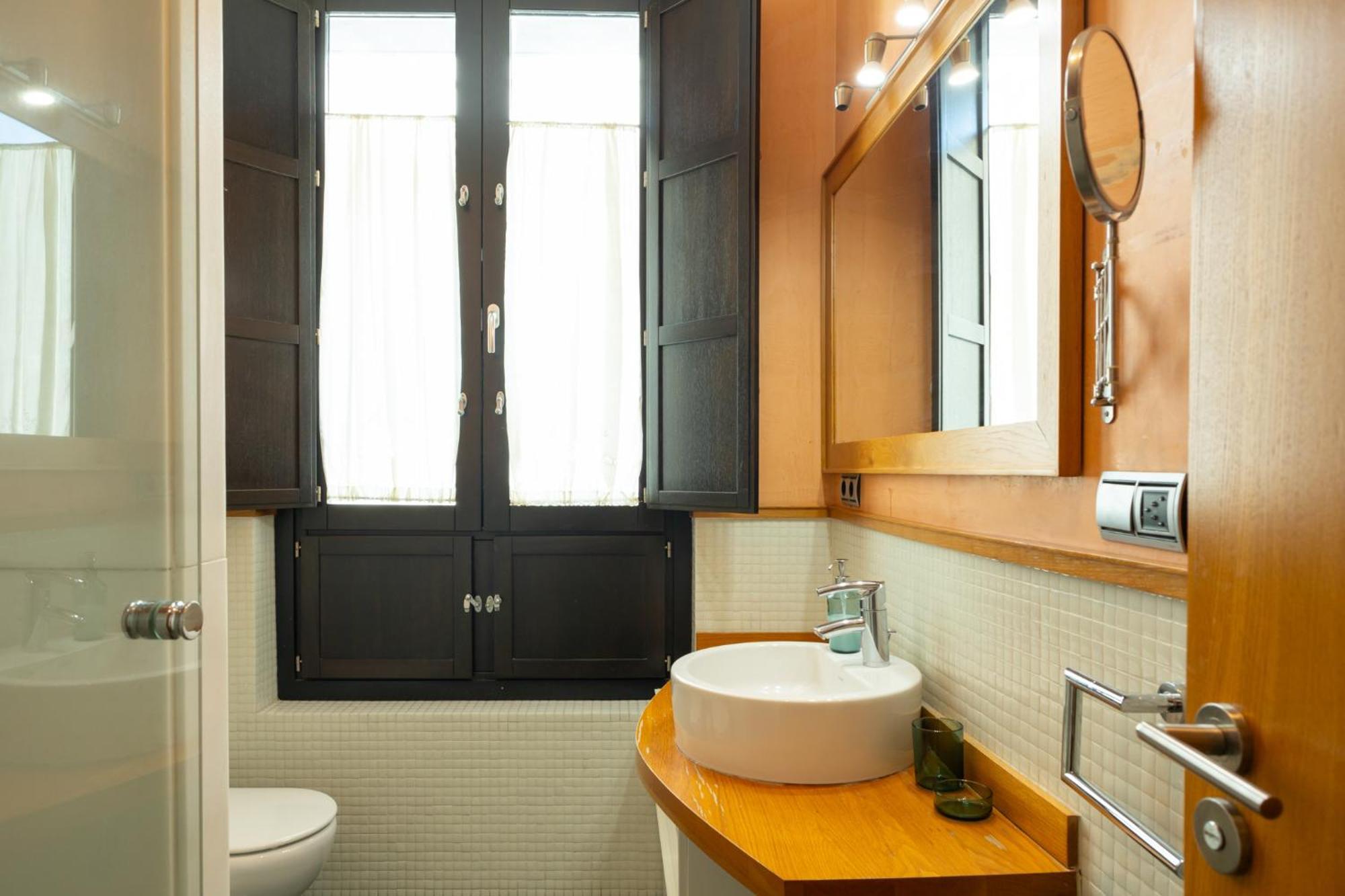 La Maestranza Charming One Or Two Bedrooms Apartments By Ocityzen Sevilla Kültér fotó