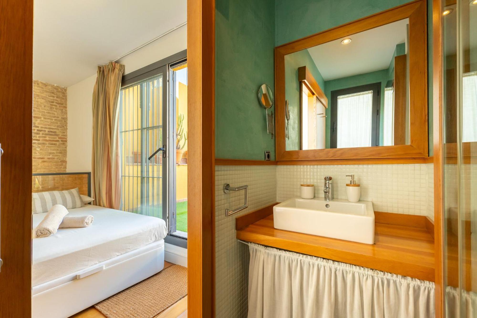 La Maestranza Charming One Or Two Bedrooms Apartments By Ocityzen Sevilla Kültér fotó