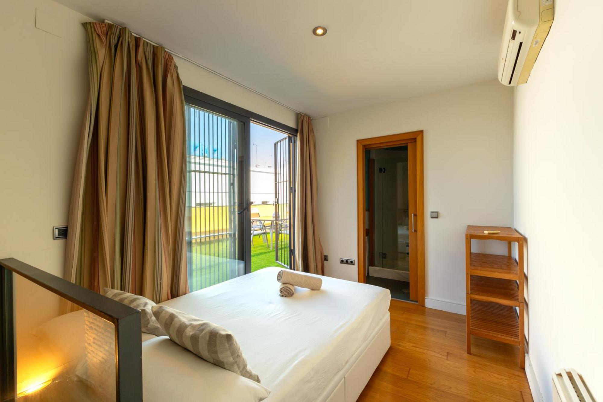 La Maestranza Charming One Or Two Bedrooms Apartments By Ocityzen Sevilla Kültér fotó